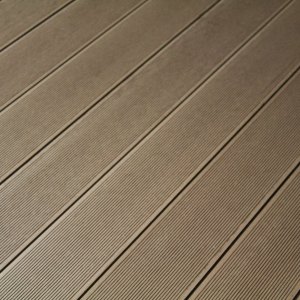 WPC Massivdielen (Wood-Plastic-Composite)